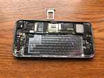 Telefon iPhone 5s bez baterii i wyświetlacza - ma blokadę aktywacji