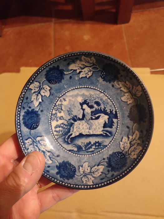 Pires e taça de cerâmica muito antiga e rara  inglesa de 1825