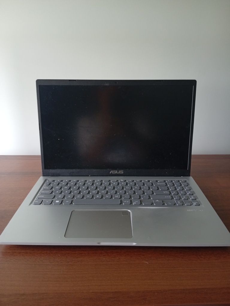 Laptop Asus i5 11gen 16ram uszkodzony