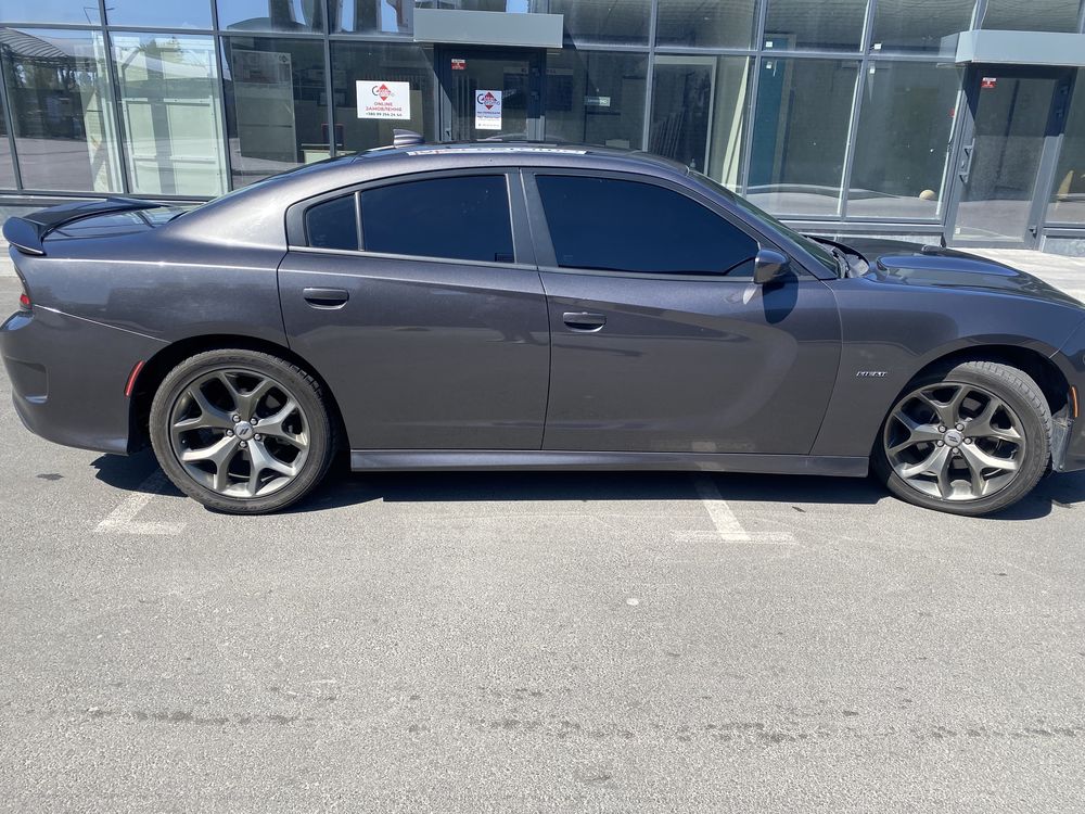 Dodge charger 5.7 Hemi R/T