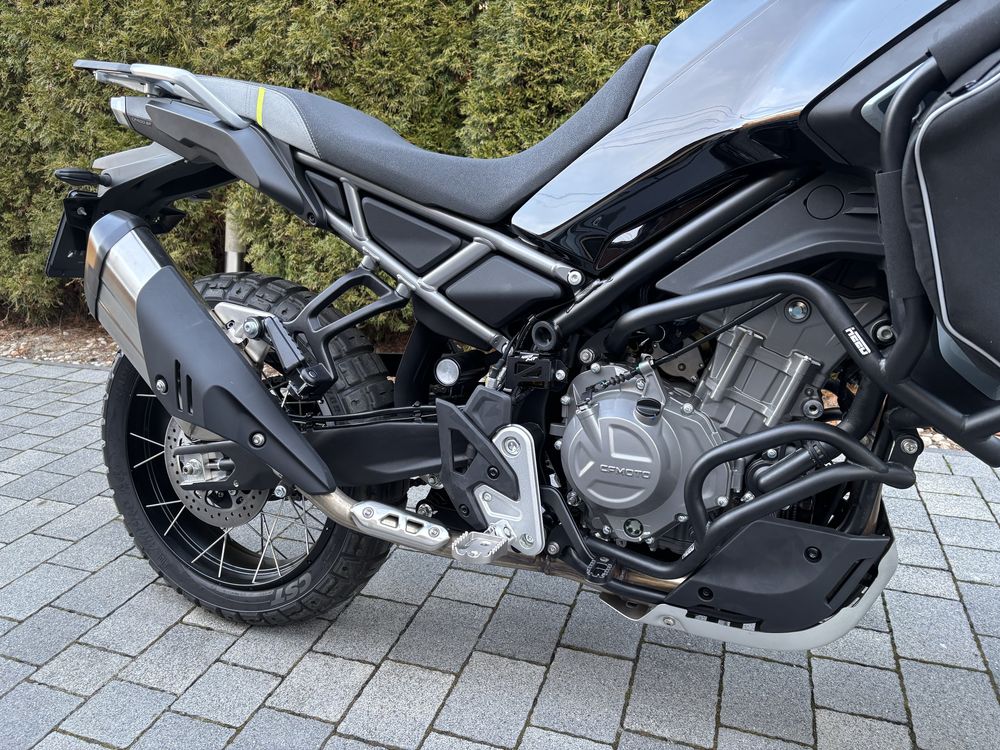 Cf moto 450 MT Salon ! (Kove benelli KTM )