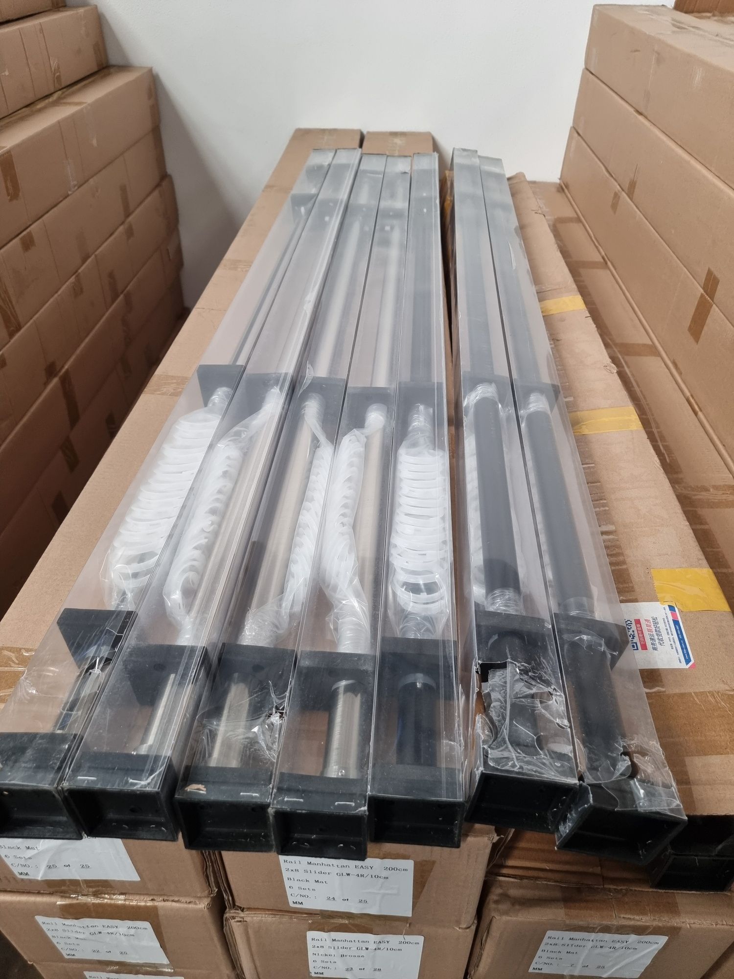 Lote de varões de cortinado *1100 un.*