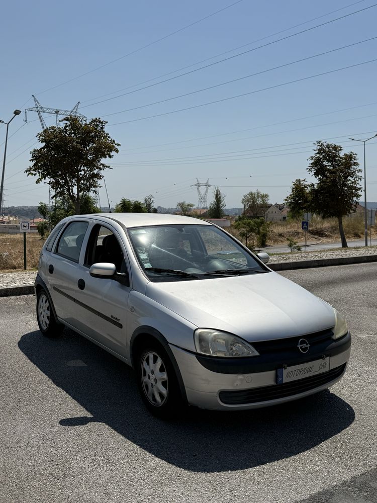 Opel corsa 1.2 ecotec
