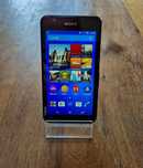 Telefon Sony Xperia E4G + ładowarka