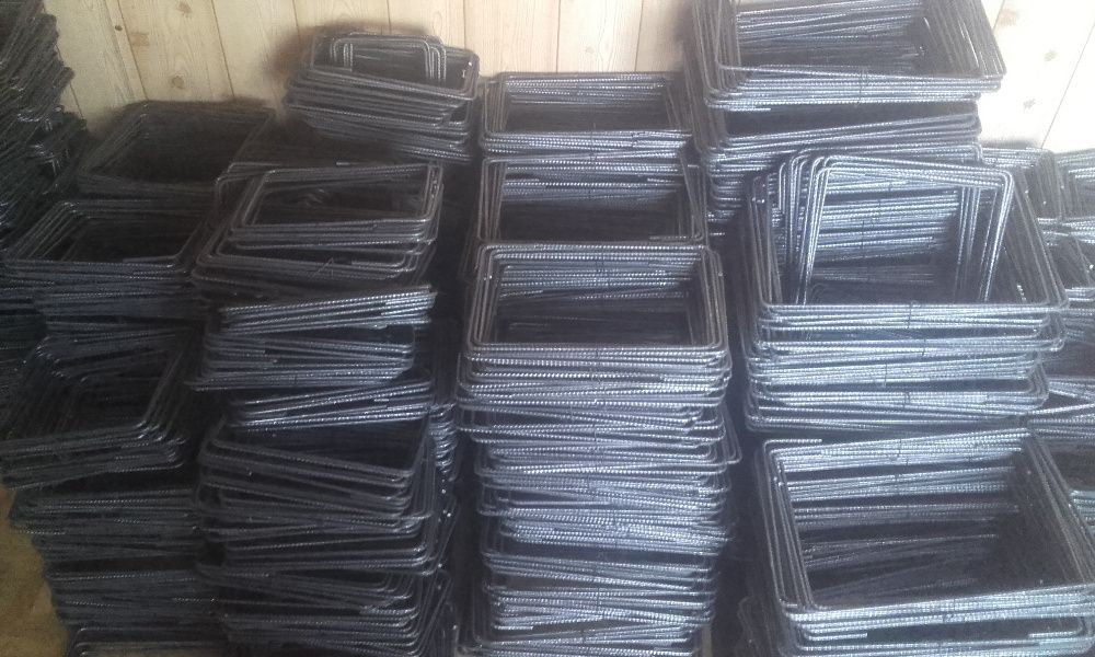 Strzemiona zbrojeniowe 20x30