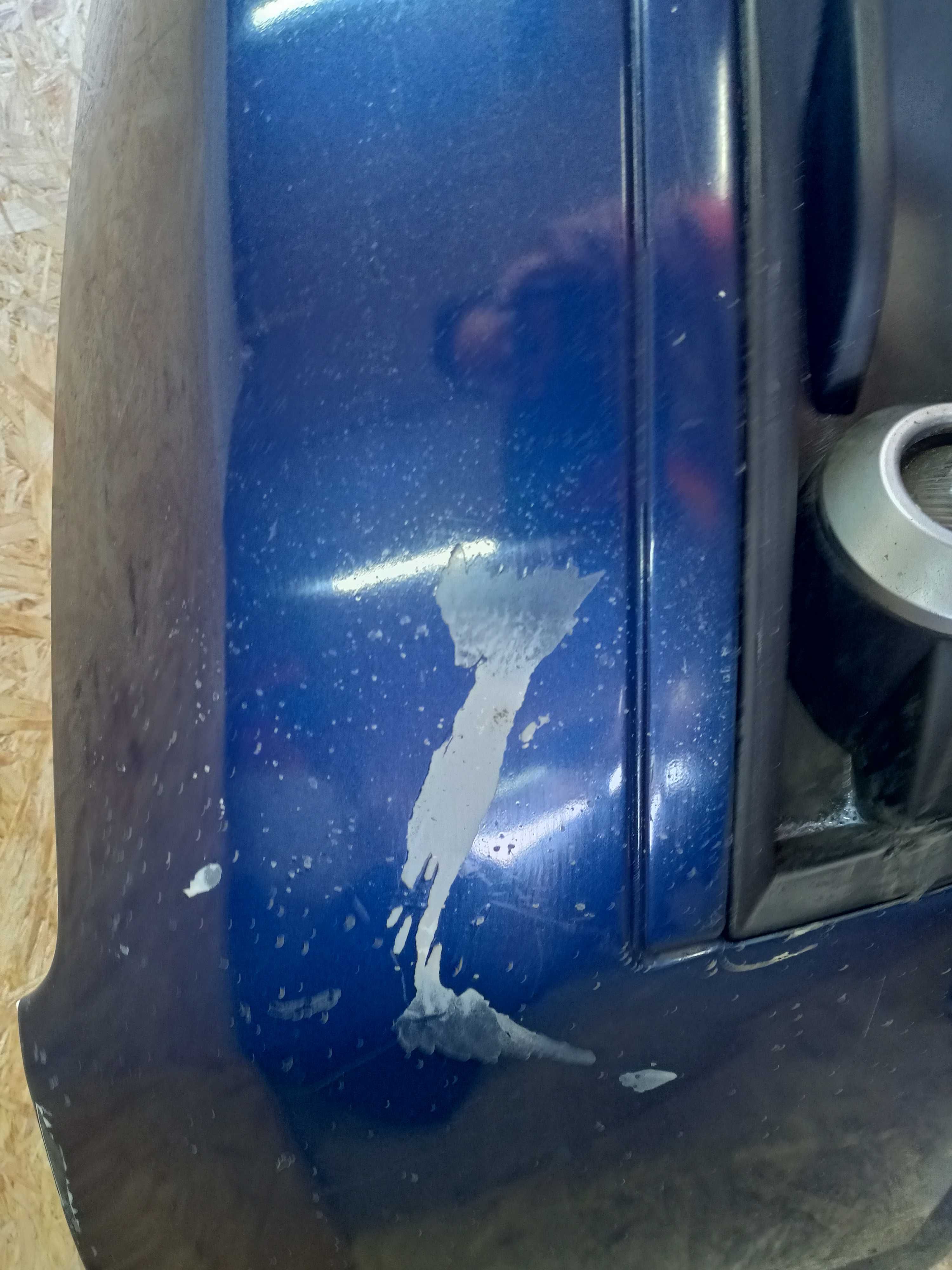 Ford Mondeo MK3 ST zderzak przód przedni oryginał halogeny