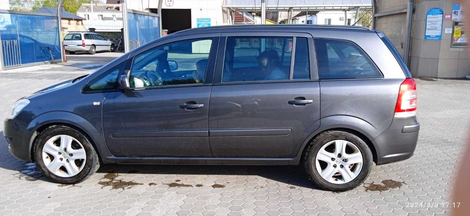 Продам авто opel zafira