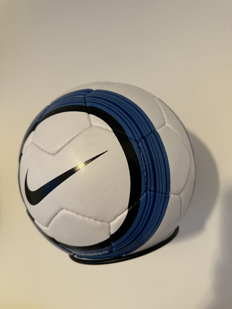 Piłka Nike T90 Premier League 05-06