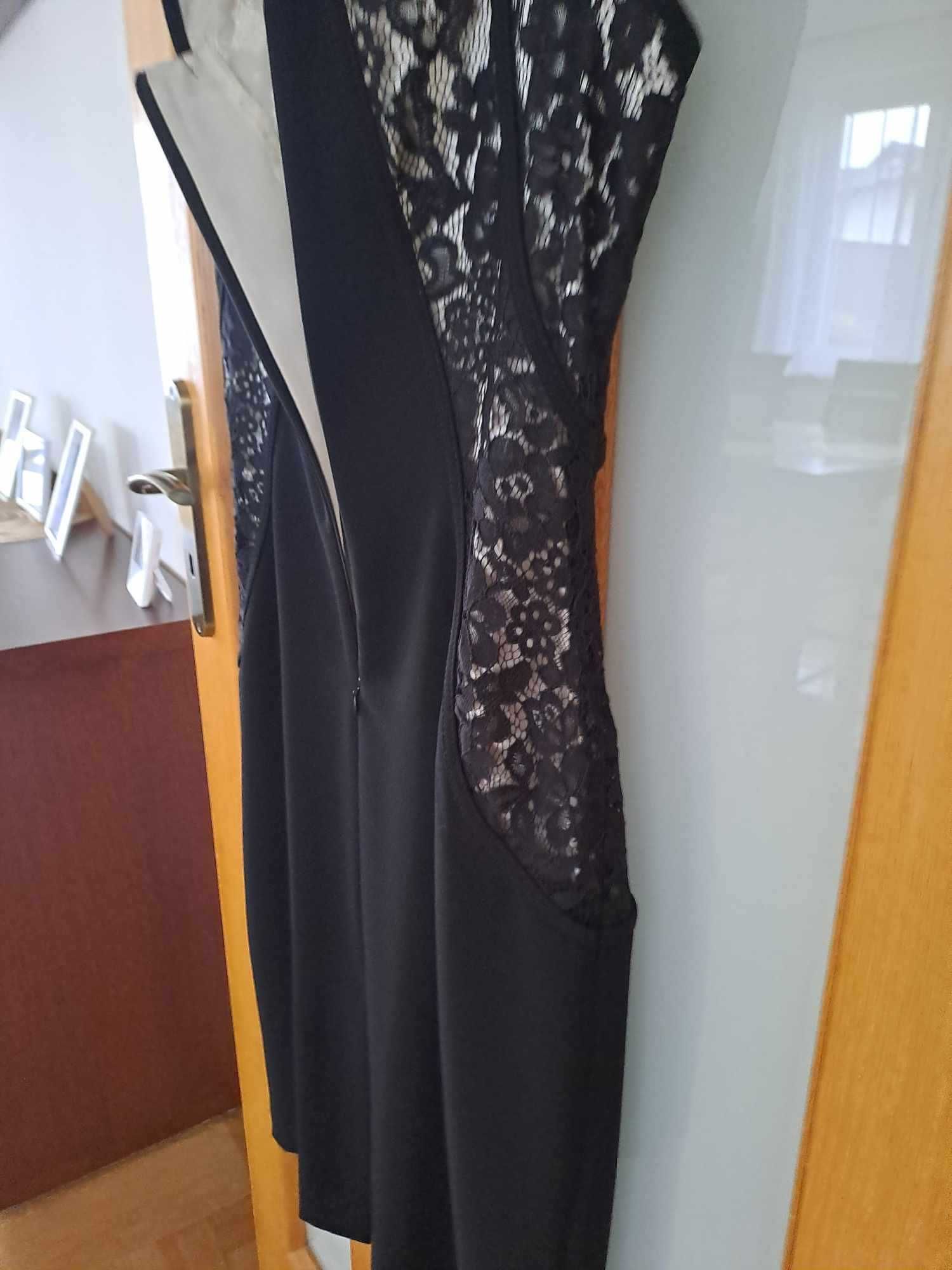 Elegancka sukienka czarna rozmiar 42