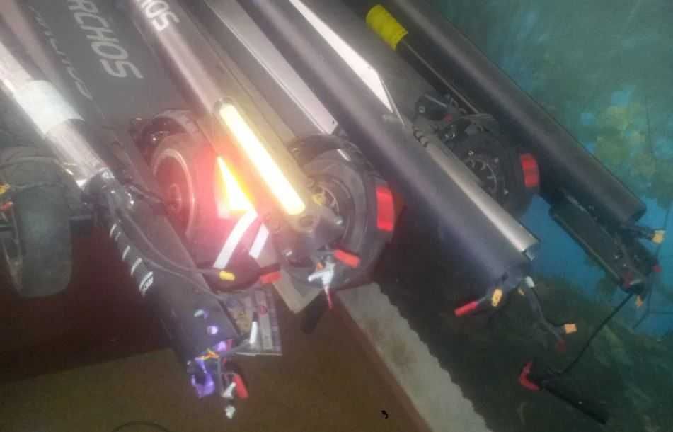 15шт поштучно/Оптом електросамокати під відновлення (як електроскутер,