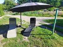 Zestaw ogrodowy leżaki parasol