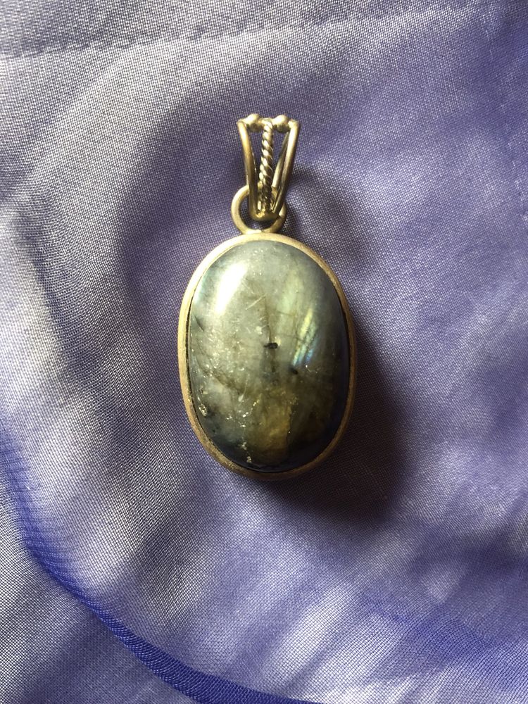 Pendente de Cristal Labradorite