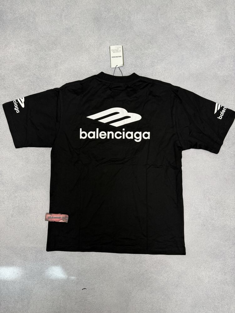 Balenciaga 3B logo 2025 tee