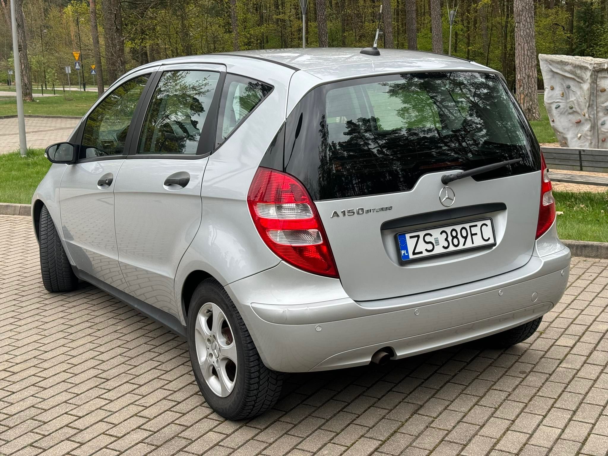 Mercedes-Benz A150 - automat, benzyna