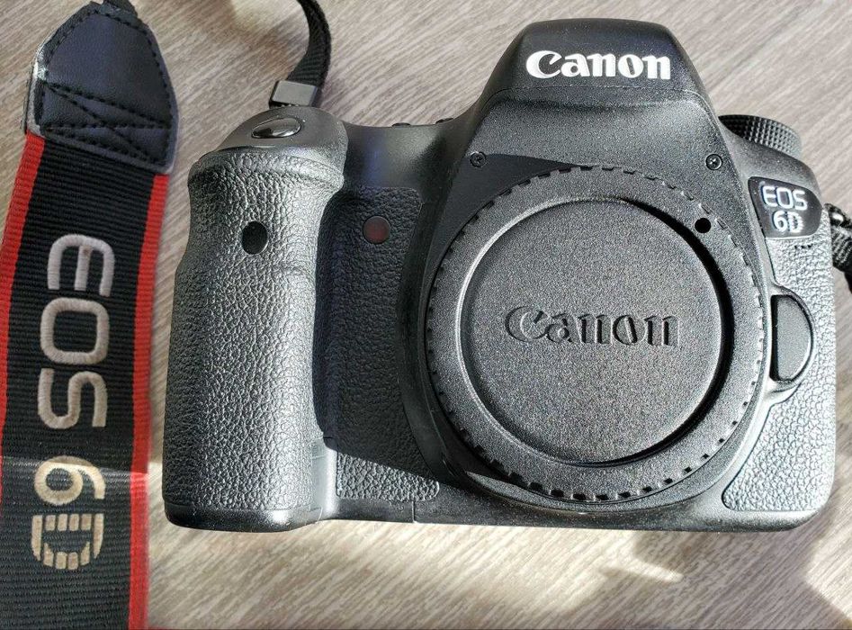 Фотоапарат Canon 6D Wi-Fi, GPS, повний кадр(42 тис.кадрів)