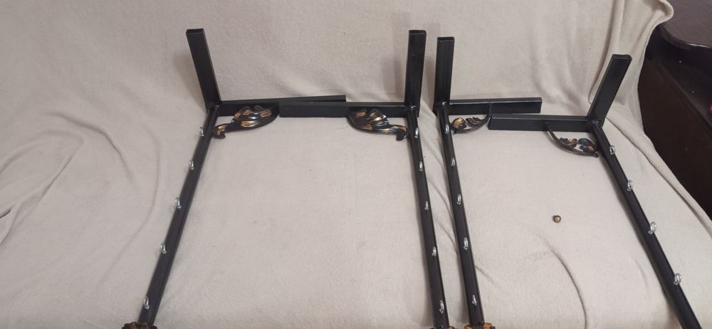 Продам кріплення на вулицю для одягу