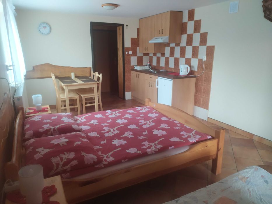 Noclegi długoterminowe Giewartów i okolice