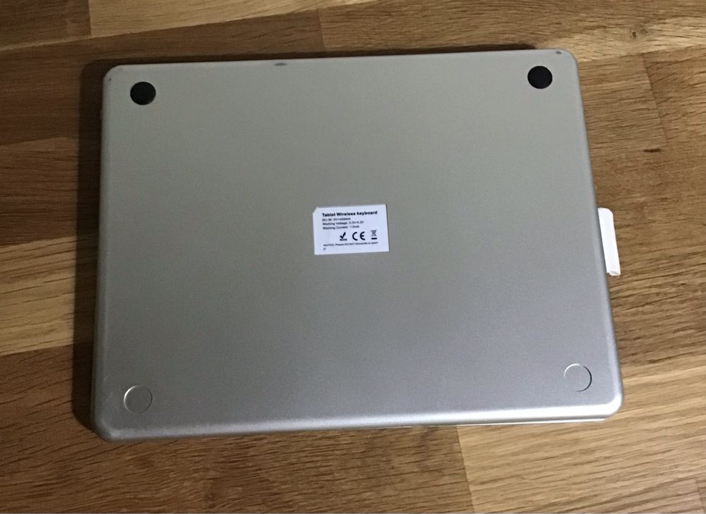 Capa com teclado para ipad 9.7 rotativa