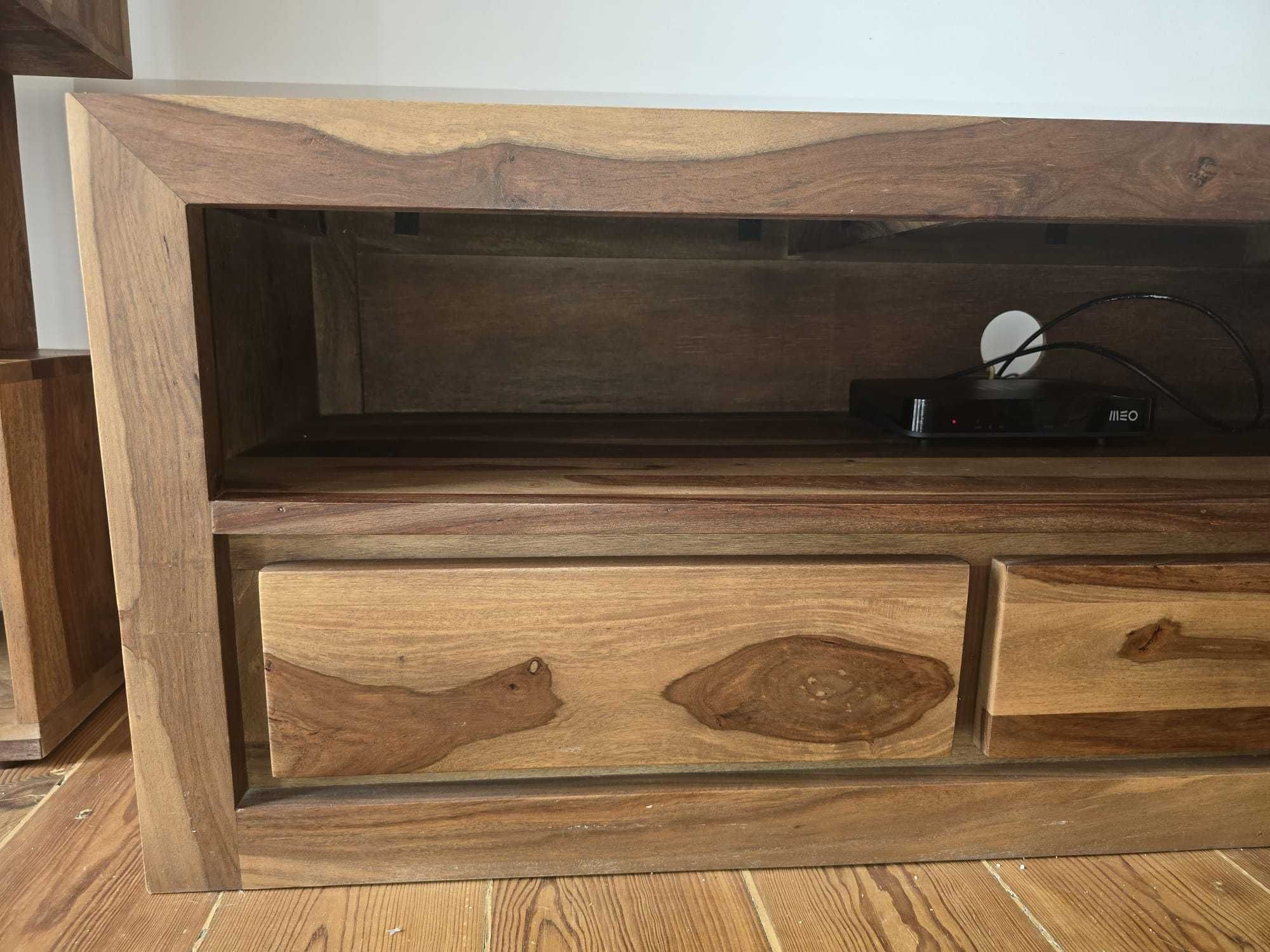 Movel de Televisão como NOVO - Maisons du Monde a metade do preço!