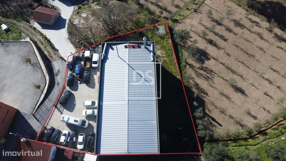 Pavilhão/Armazém com Recheio!