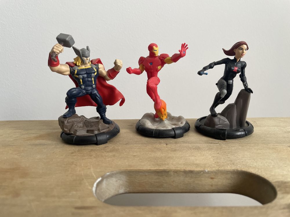 Marvel figurka Thor Iron Man Black widow