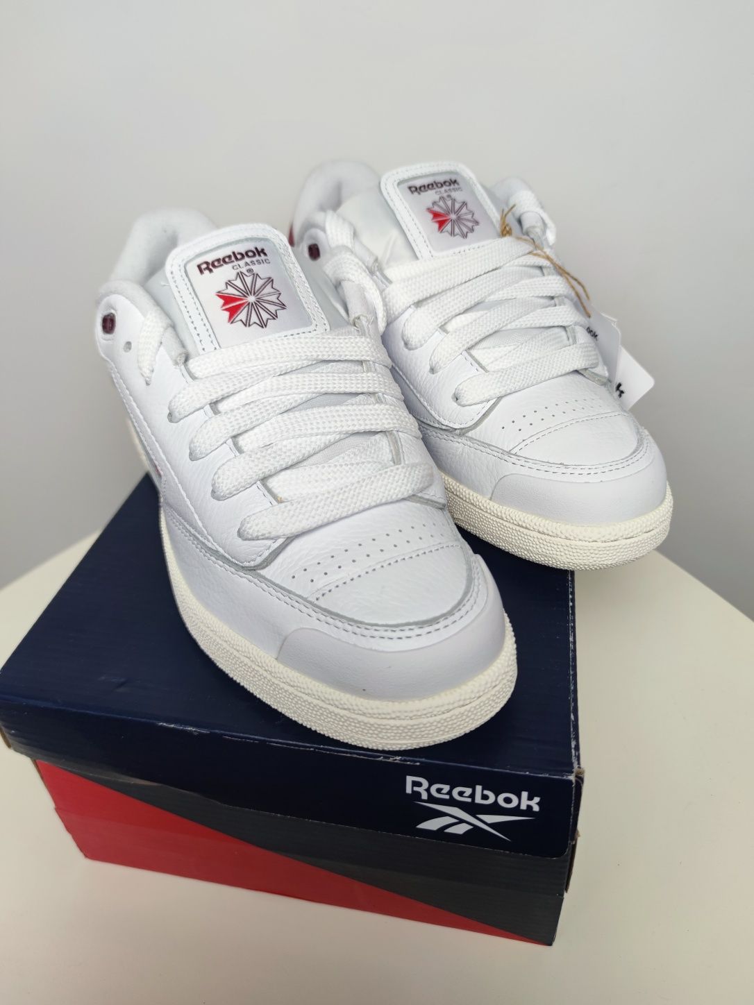 Nowe białe retro vintage skate sneakersy męskie Reebok club c bulc