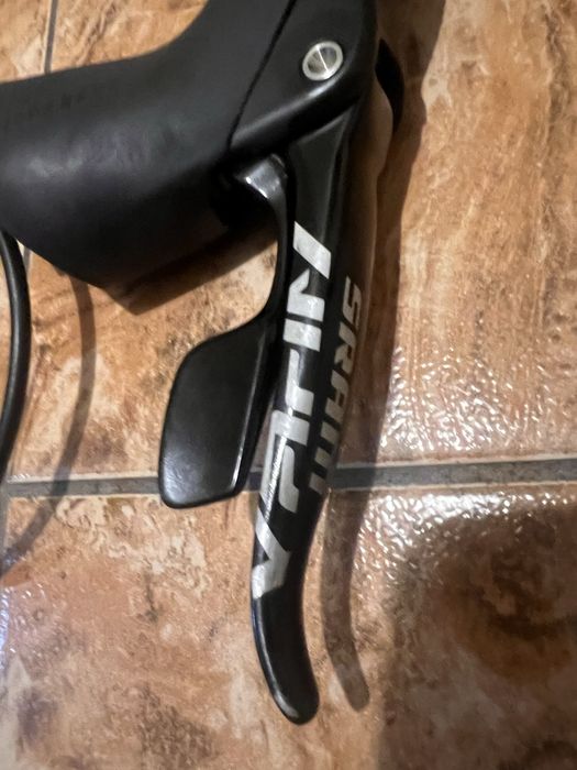 Klamkomanetka Prawa SRAM APEX Shift/Brake Lever APEX1 11-rz BOX