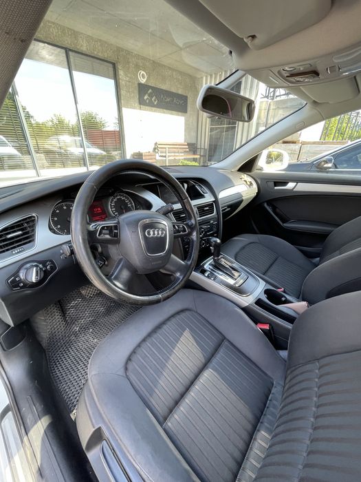 Audi a4 S-line 2009р 1.8 бензин