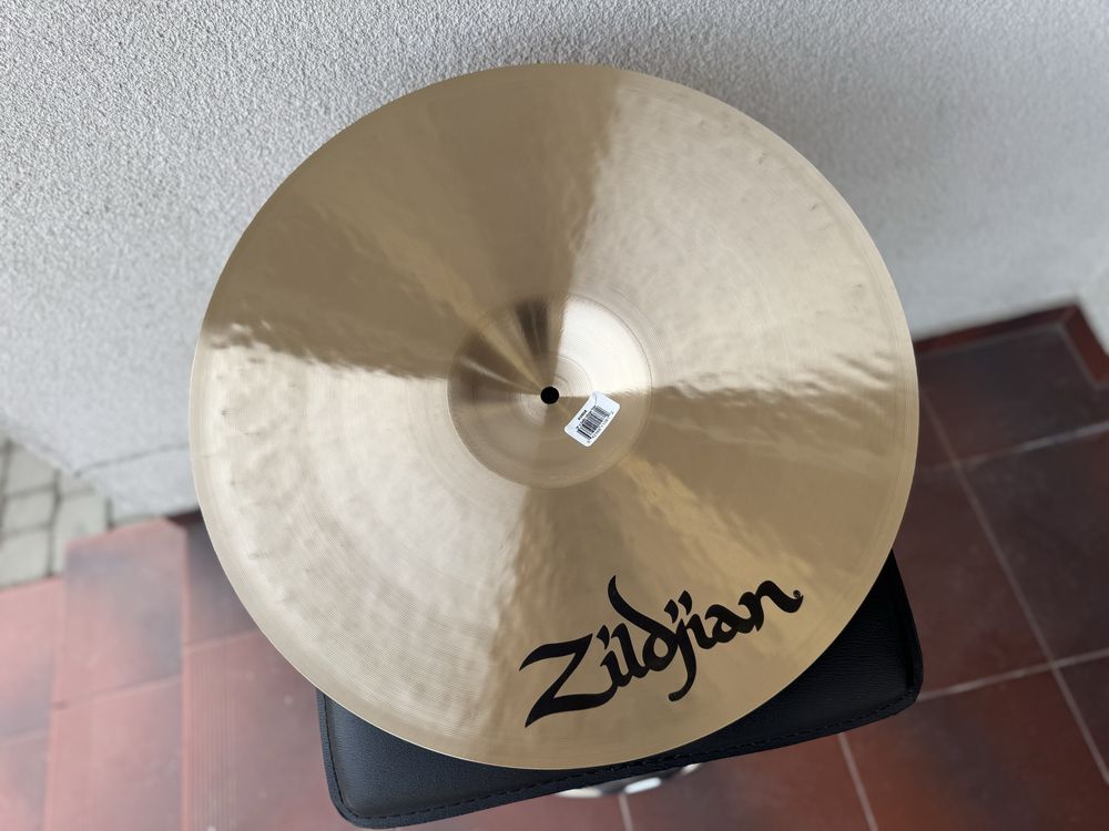 Talerz Zildjian K Dark Crash Thin 19” - PERKUSJA USA