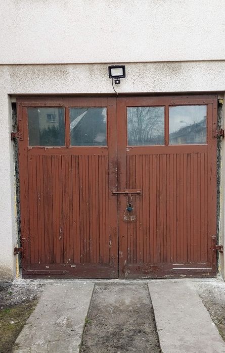 Brama Garażowa - drewniana