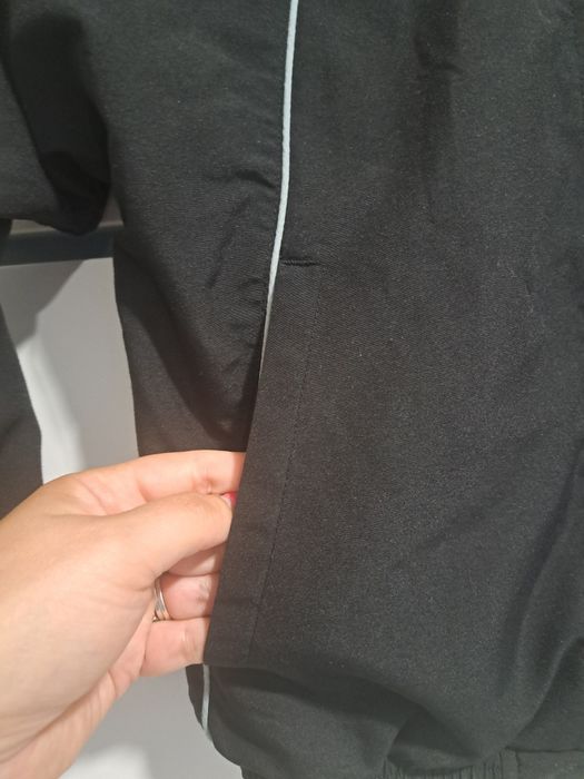 Kurtka wiatrówka chłopięca umbro 134