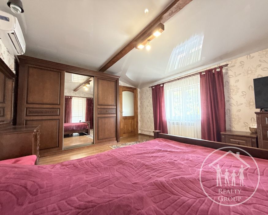 Продам будинок в ближньому центрі!Високий замок!Знесіння!