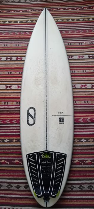 Prancha Surf Slater Designs FRK Ibolic 5'9"