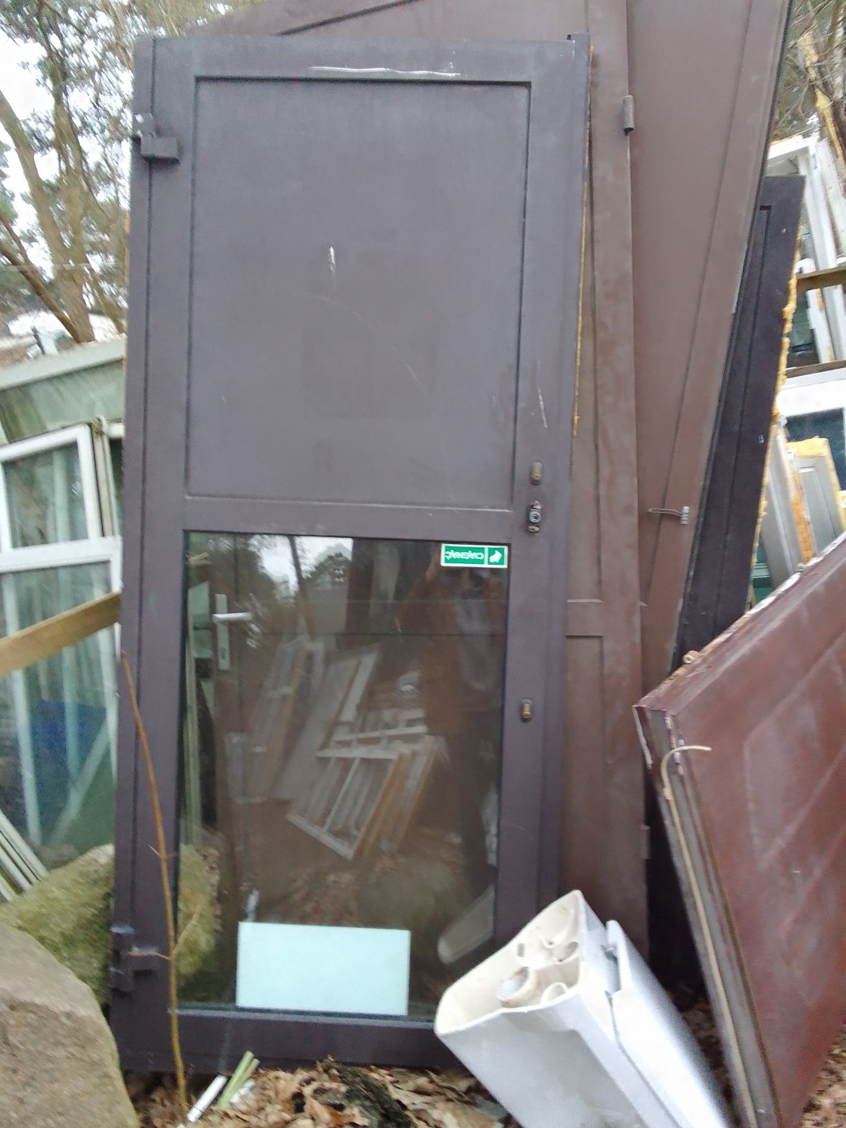 Drzwi zewnętrzne 103 x 225 cm