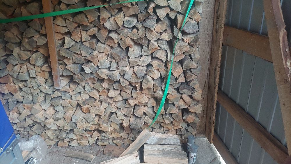 drzewo opałowe kominkowe porąbane