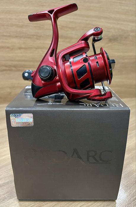 Kołowrotek wędkarski SPRO Red Arc Legend 2000