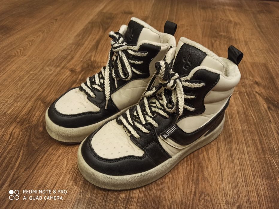 Кросівки зимові 36 розмір