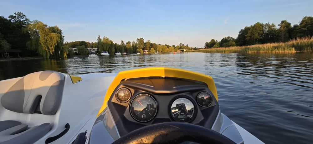 Motorówka Sea Doo Speedster 150 Rotax 215HP