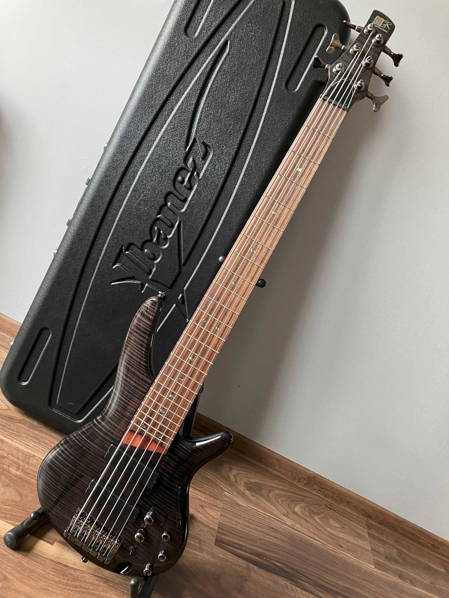 Jak nowa gitara basowa Ibanez SR706 6-strunowa case