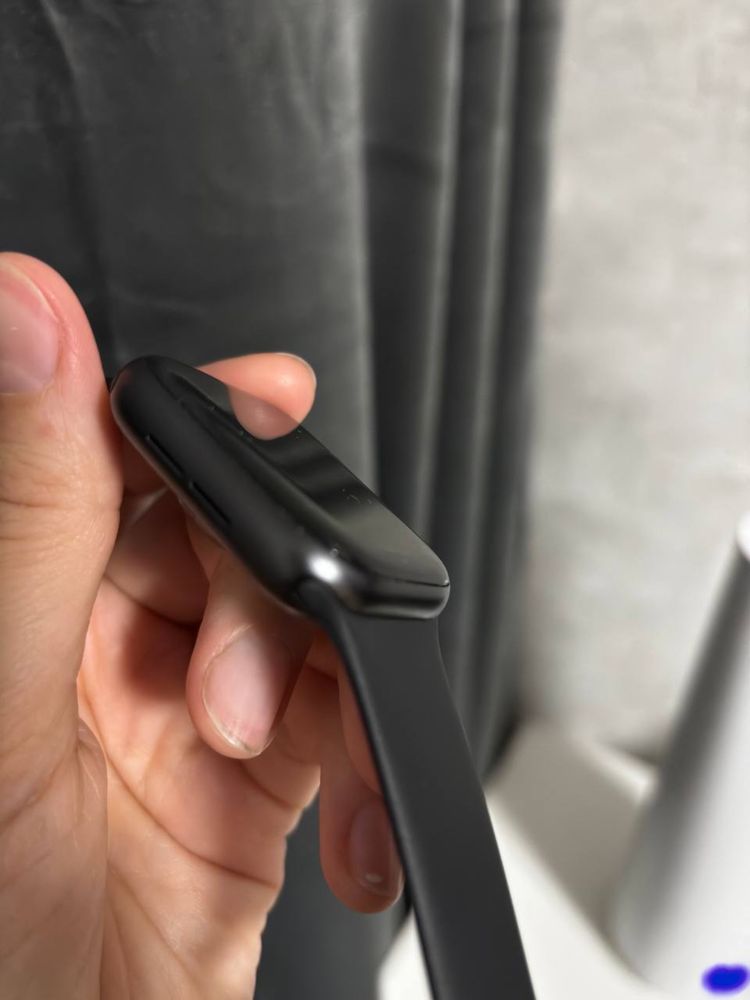 Apple Watch 6 44mm Space Gray Aluminum Case