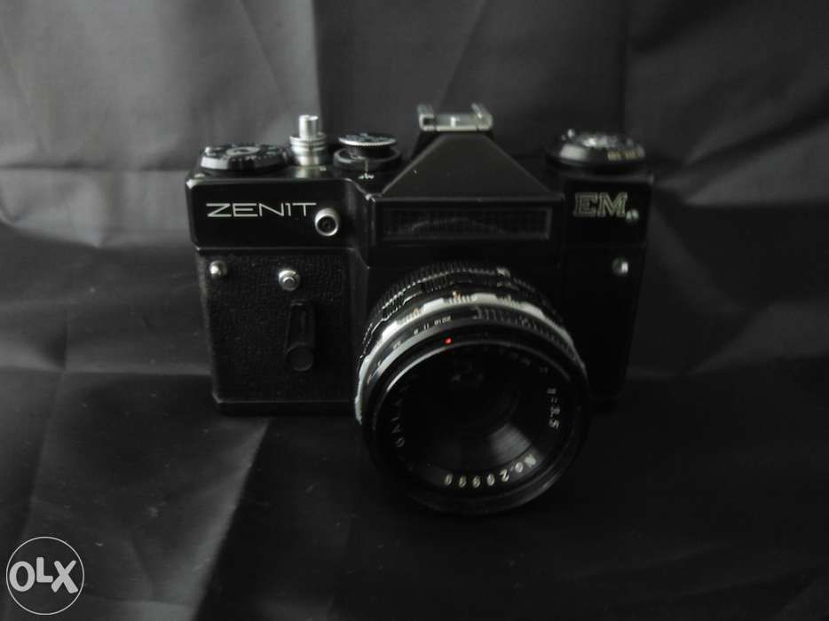 Máquina russa zenit em black