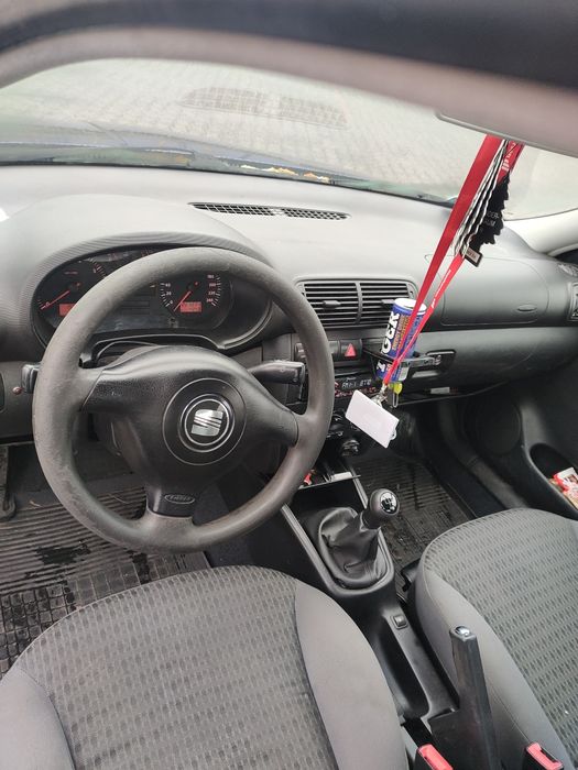 Seat toledo 1.6 benzyna