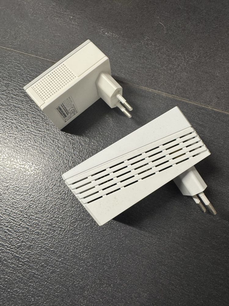 TP-Link AV600 Powerline TL-WPA4220Kit