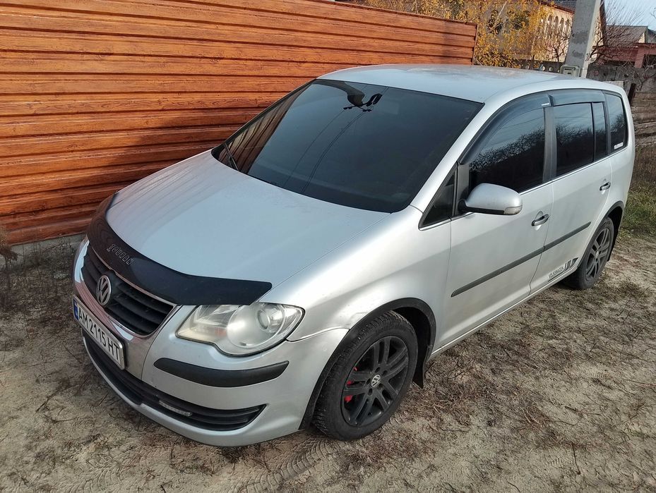 Продам Фольцваген Тауран