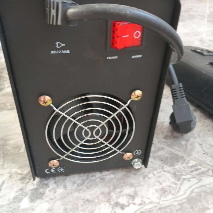 Зварювальний апарат revolt mma-347