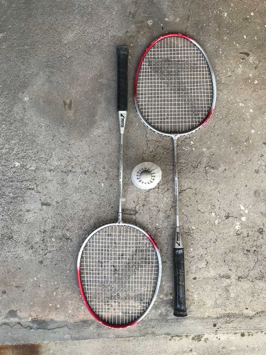 Raquetes de Badmington