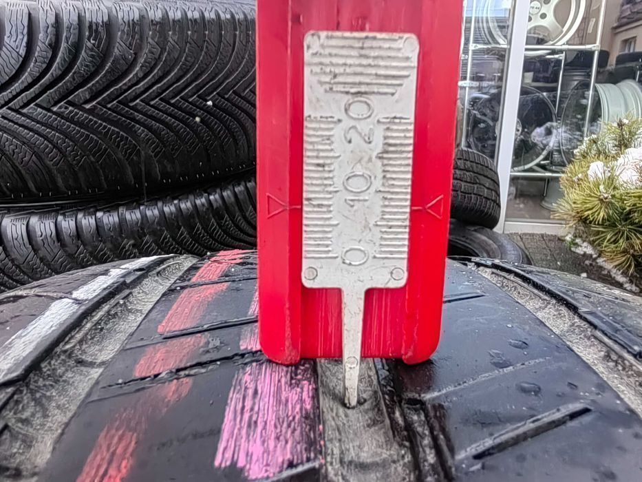 235/65R16C 115/113S Continental Conti Van Contact 100 LATO pojedyncza