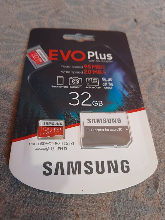 Продам карту памяті samsung 32 gb нова