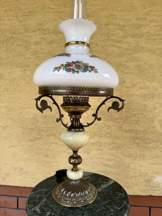 klosz szklany lampa stołowa stylowa alladyn jak naftowa alabaster