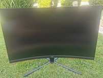 Monitor Aoc 32cale 165hz ZAKRZYWIONY